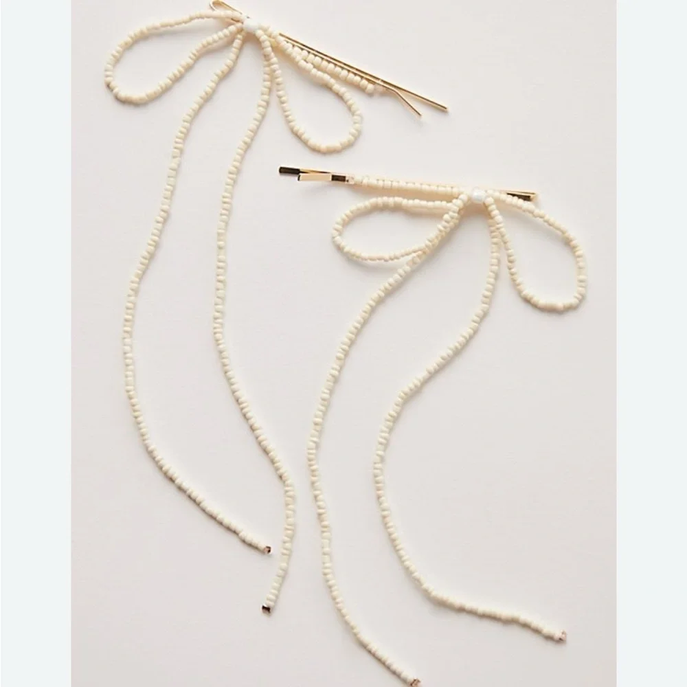 Free People Dainty Beaded Bow Pins in Ivory New